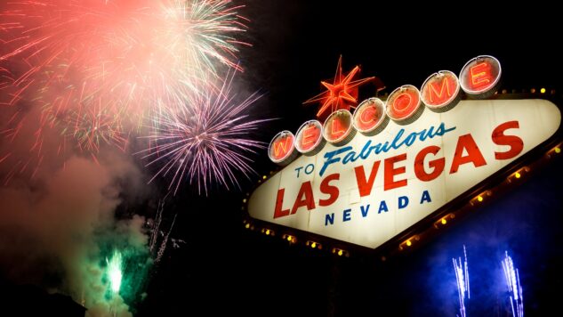 Welcome to Las Vegas sign, fireworks