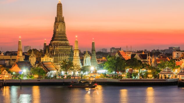 Wat Arun Temple, Bangkok at sunset